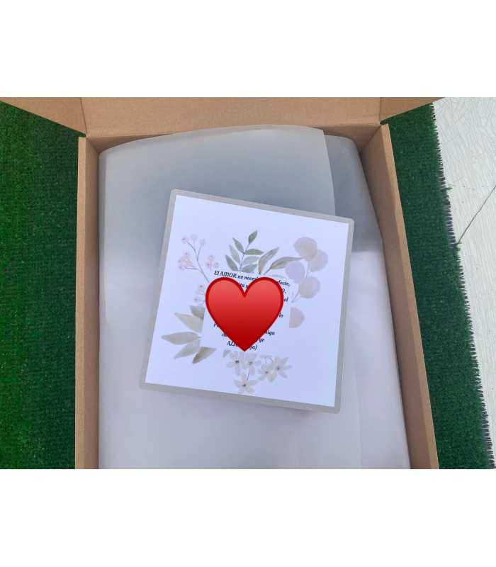 CAJA PERSONALIZADA DE COPAS DE VINO GRABADAS