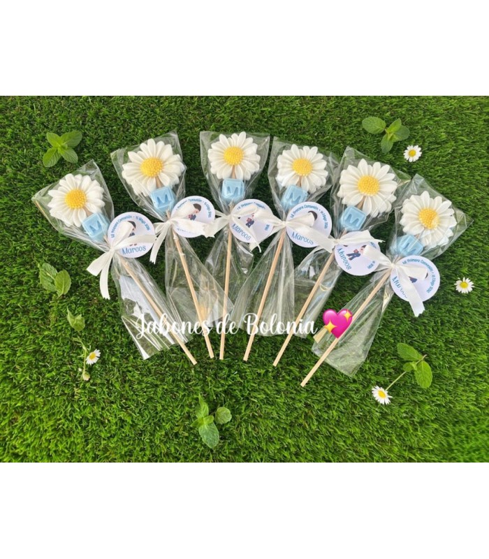 Brocheta de Jabón Margaritas con Inicial Personalizada