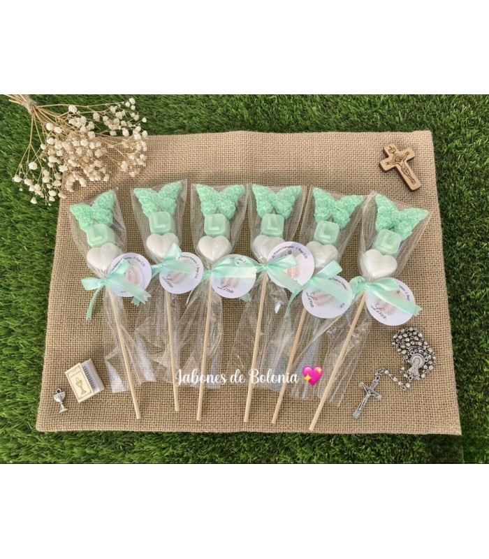 Brocheta de Jabón Mariposa e Inicial con Corazón