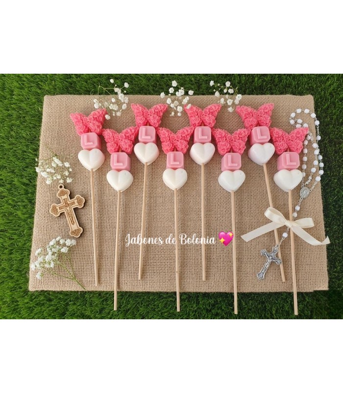 Brocheta de Jabón Mariposa e Inicial con Corazón