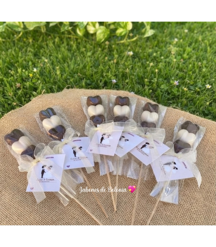 Brochetas de Jabón Artesanal con Corazones – Detalles para Eventos