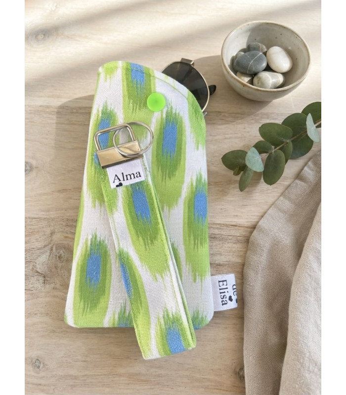 Funda de Gafas Acolchada con Llavero a Juego