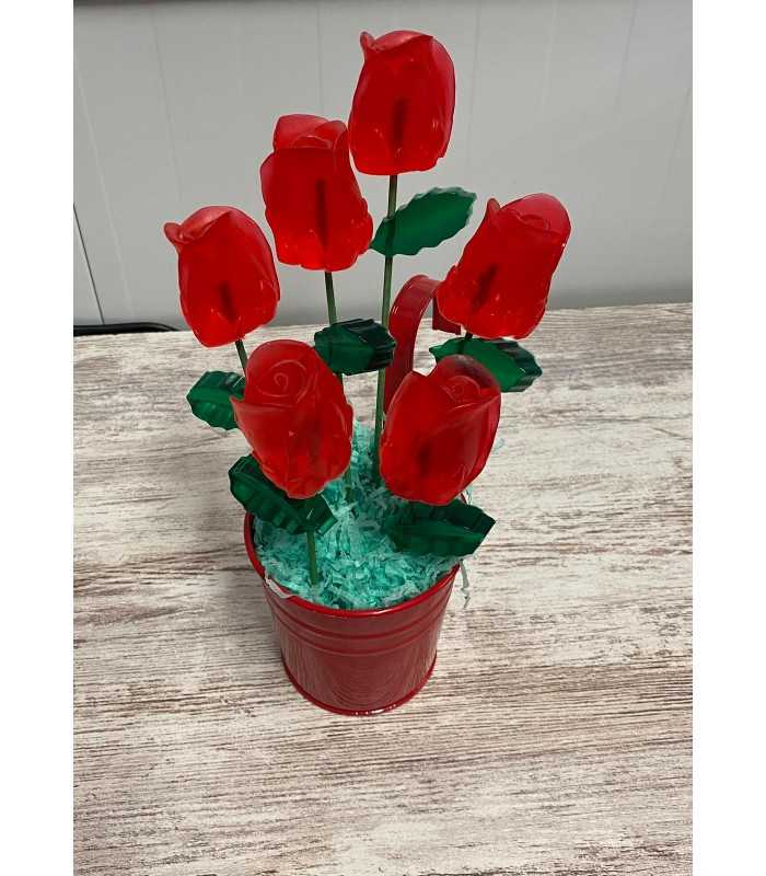 CUBO DE LATA CON 6 ROSAS DE JABÓN