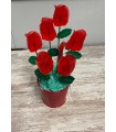 CUBO DE LATA CON 6 ROSAS DE JABÓN